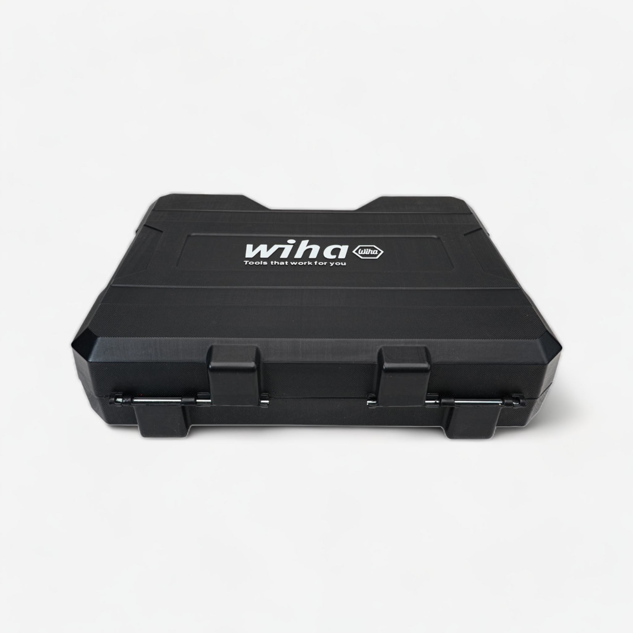 Wiha 26 Piece Insulated Hybrid & EV Essentials Tool Kit